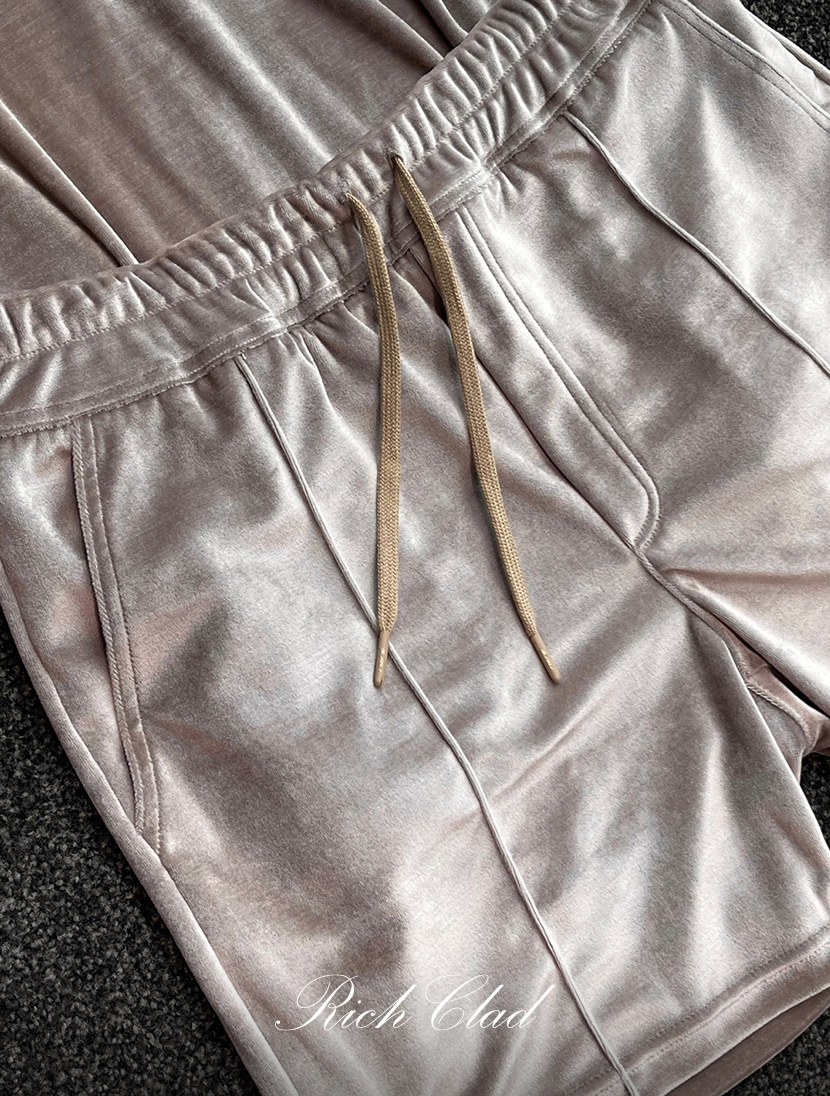 [Rich Clad] 리퀴드 벨루어 라운지 숏츠 ( BEIGE ) ( Japan Import Fabric )